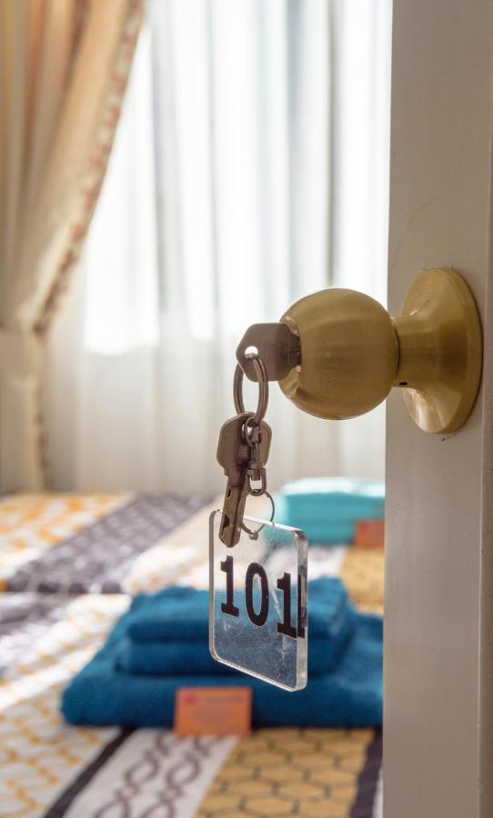 Gcprestige Apartment Estepona Luaran gambar